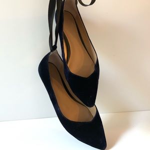 Velvet navy flats